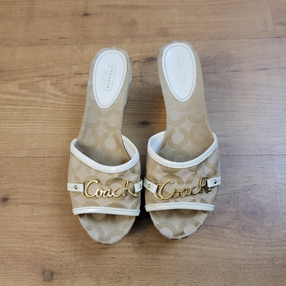 COACH Carissa Optic Art Khaki Platform Wedge Sandals - Picture 4 of 9